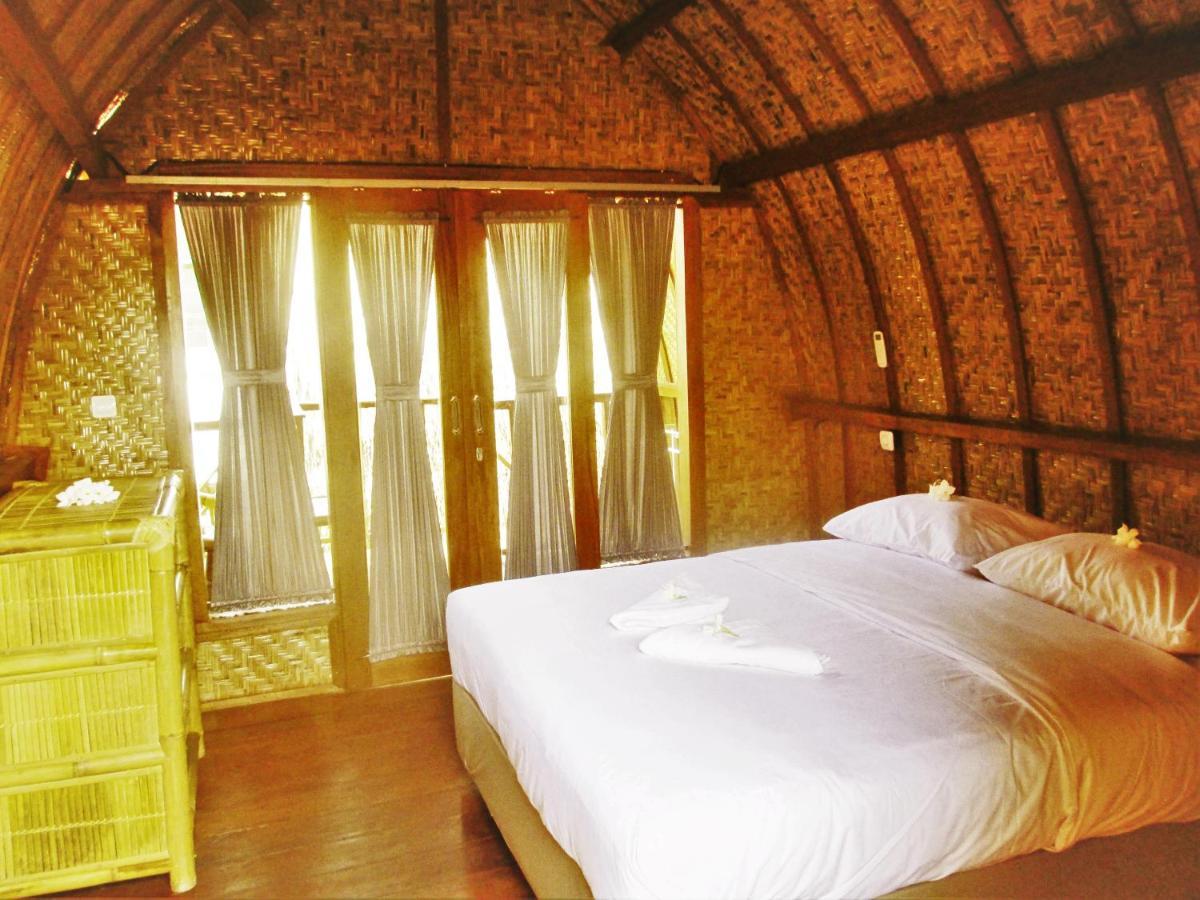 Good Vibes Bungalows Gili Trawangan Esterno foto