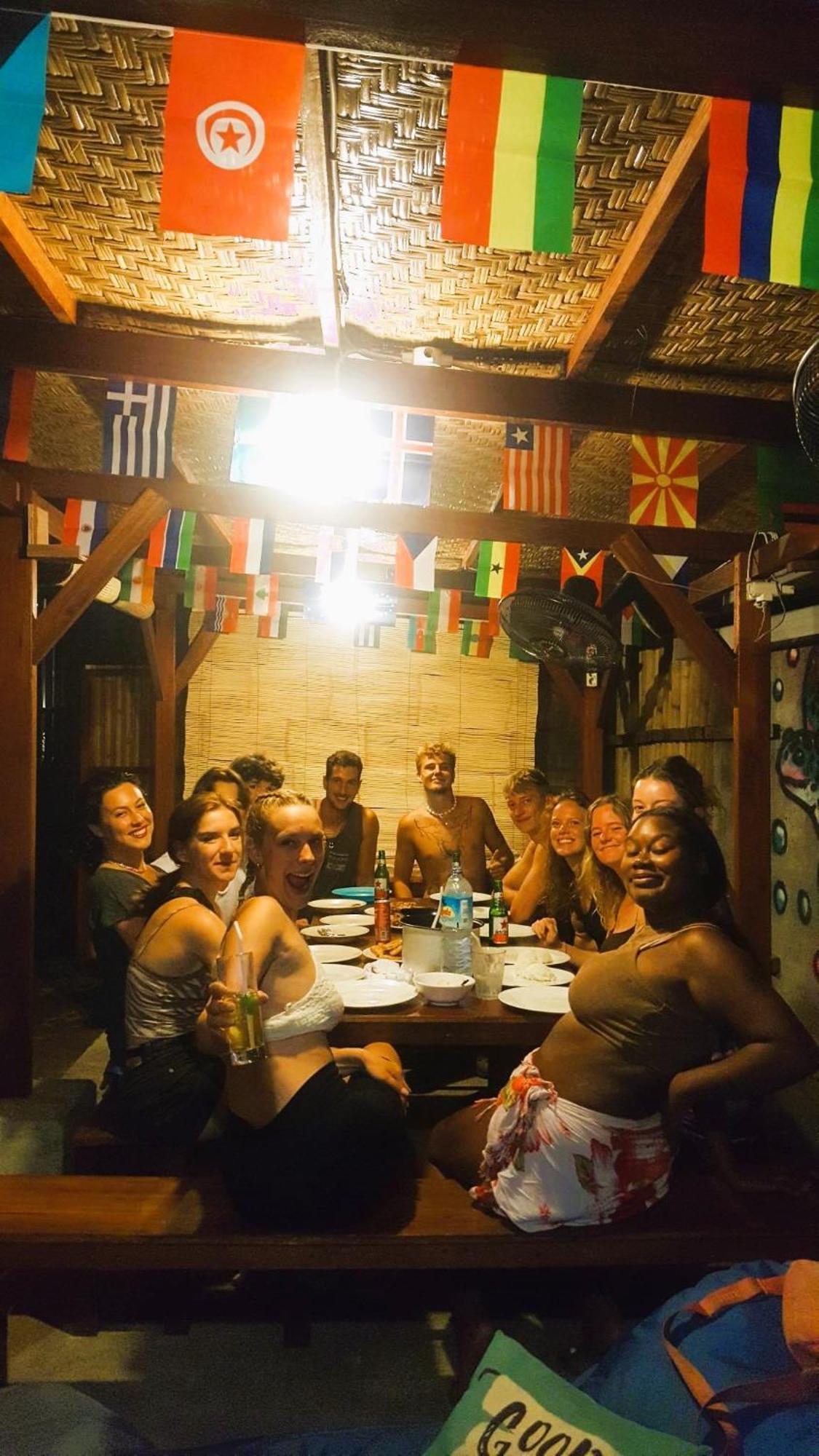Good Vibes Bungalows Gili Trawangan Esterno foto