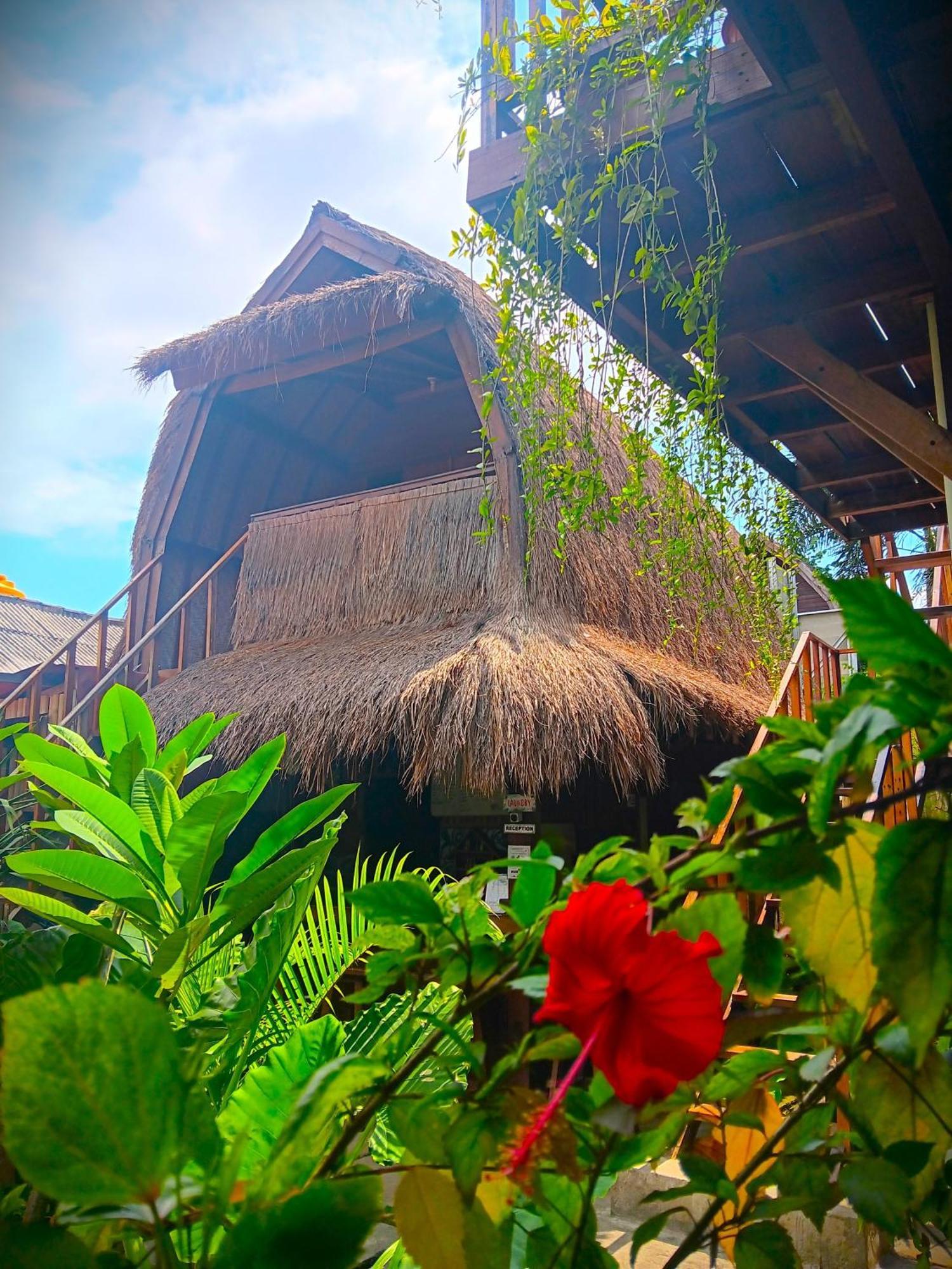 Good Vibes Bungalows Gili Trawangan Esterno foto